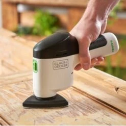 Black & Decker Black+Decker 12 V Akku-Deltaschleifer Reviva REVDS12C Mit 1,5 Ah Li-Ion-Akku 30 Black & Decker Black+Decker 12 V Akku-Deltaschleifer Reviva REVDS12C Mit 1,5 Ah Li-Ion-Akku -Heimwerkzeuge Geschäft 9800855 A 04