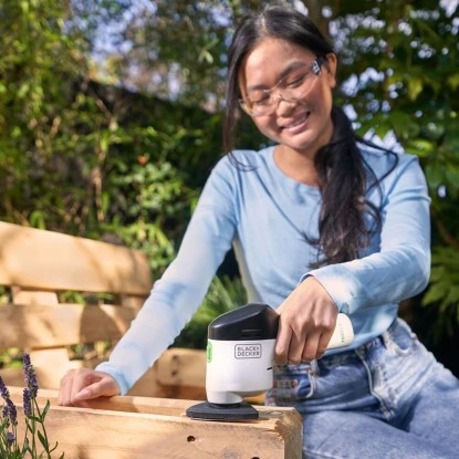 Black & Decker Black+Decker 12 V Akku-Deltaschleifer Reviva REVDS12C Mit 1,5 Ah Li-Ion-Akku 11 Black & Decker Black+Decker 12 V Akku-Deltaschleifer Reviva REVDS12C Mit 1,5 Ah Li-Ion-Akku – Bild 11